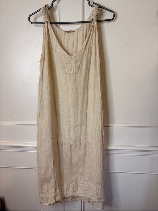 Alessia Pacini Dresses & Skirts - Alessia Pacini Beige Linen dress